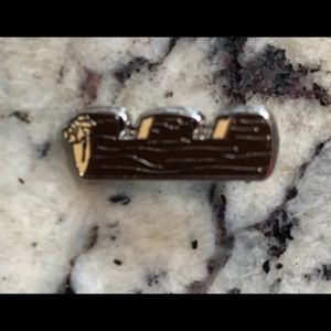 Disney Brer Rabbit Log Flume Tiny Kingdom Mystery Box  Trading Pin